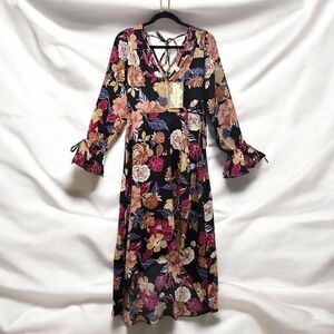 Band of the Free Floral Maxi Dress Woman Medium Multicolor Bell Sleeves Boho NWT